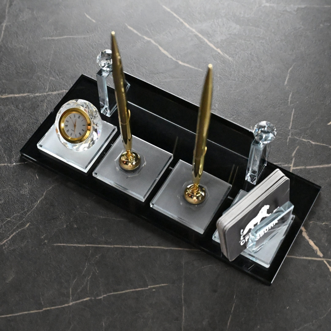 Majesty Personalized Crystal Desk Nameplate Set – Gold
