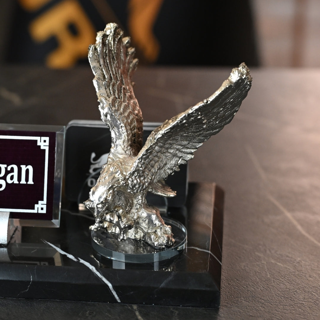 Black Marble Desk Nameplate Set with Winged Eagle Figure & Pen Holder – Personalized