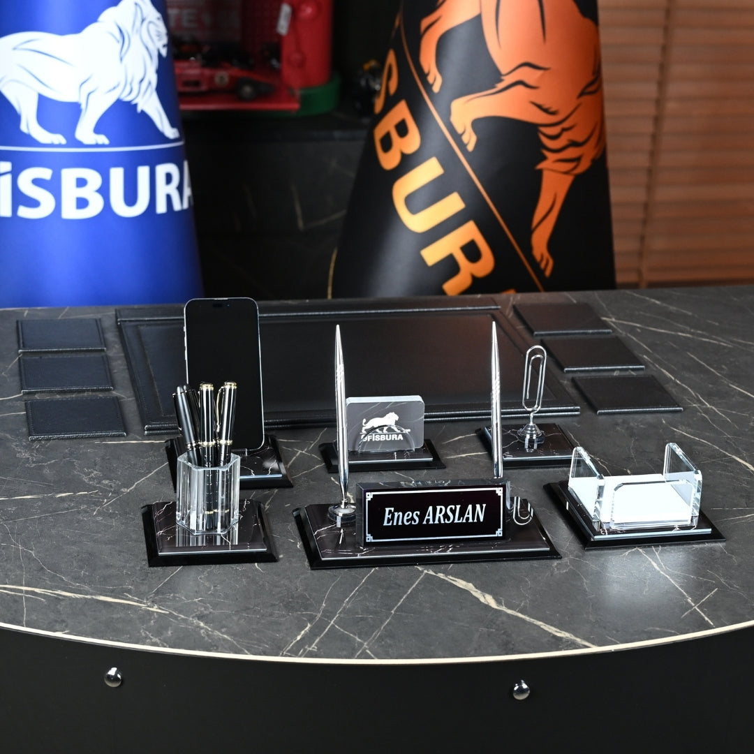 Midi Zebra | 13-Piece Crystal Desk Set & Personalized Nameplate