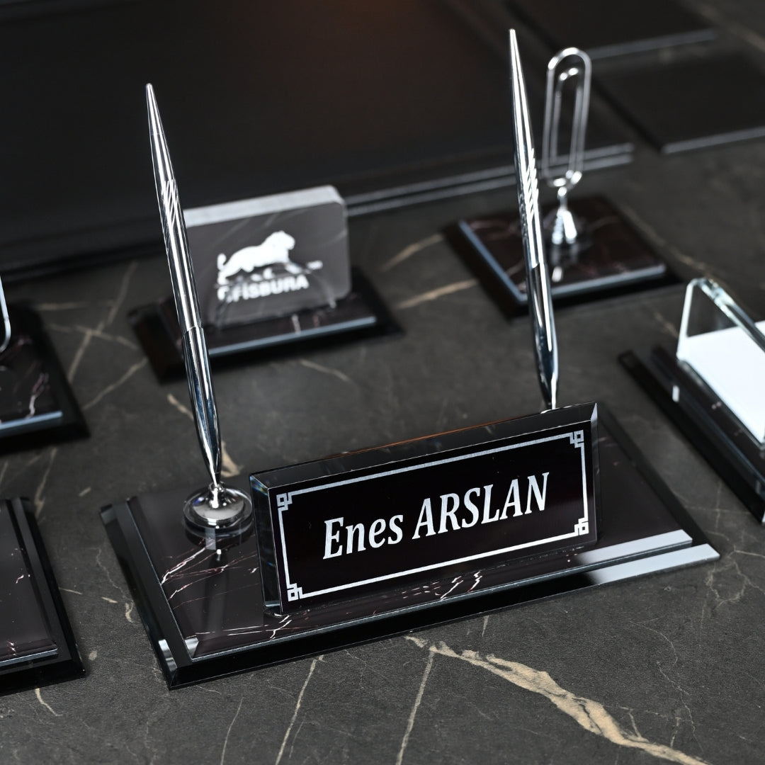 Midi Zebra | 13-Piece Crystal Desk Set & Personalized Nameplate