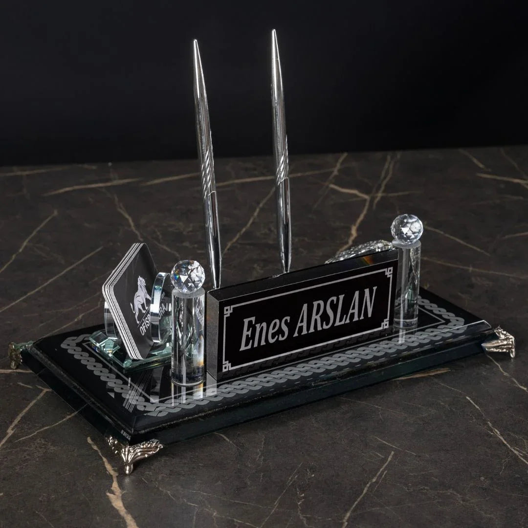 Knit-Pattern Silver Crystal Desk Nameplate Set with Clock & Dual Pen Holder – Personalized